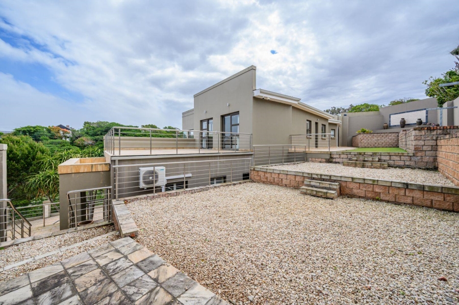 5 Bedroom Property for Sale in Mill Park Eastern Cape